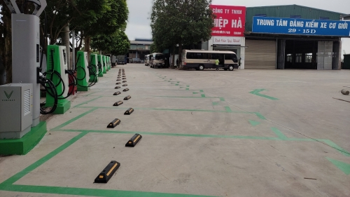 Hà Nội: Trạm sạc VinFast - Bãi đỗ xe Trạm đăng kiểm 29.15D